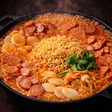 의정부식 1960 부대찌개 700g X4봉 + 라면사리 증정 18,900원 (무배)