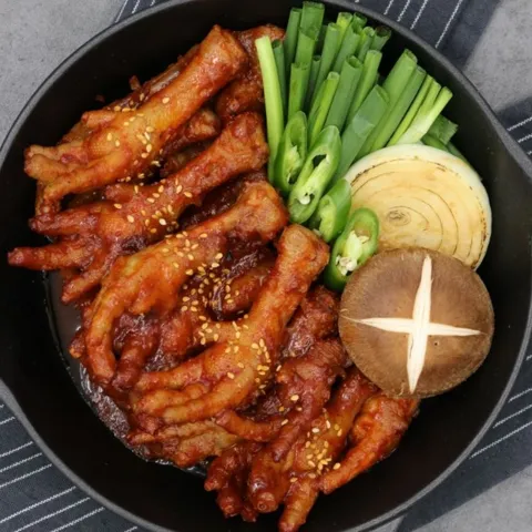 숯불통뼈닭발 250g 3팩