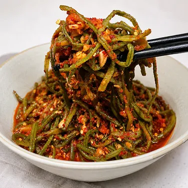 고구마순 김치 1kg