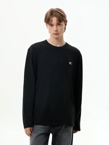 타미진스 레귤러 핏 배지 티셔츠