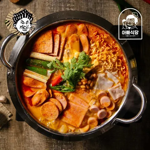 아빠식당 놀부부대찌개 600g 4팩+라면사리 2봉