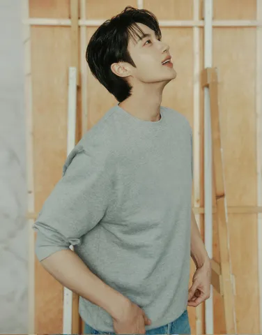 지오다노 무지 라운드넥 맨투맨