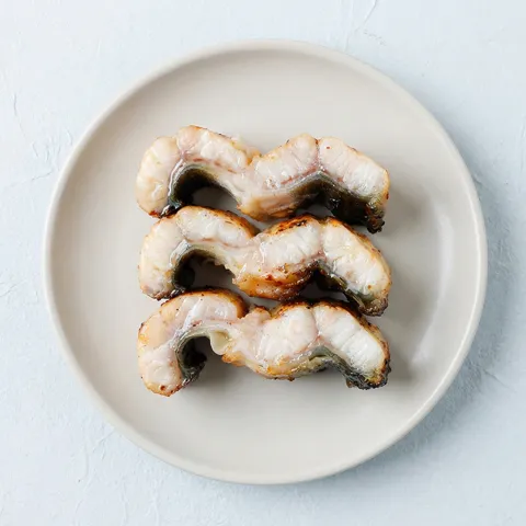 민물장어 1kg(손질 후 700g)