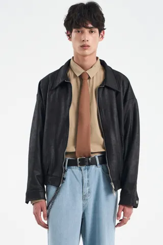 블랙모먼트 비건 스웨이드 자켓 ₩16,000
