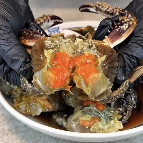 (꽉찬수율) 국내산 연평도 암꽃게 간장게장 3미 2.5kg 알배기 암꽃게 맛있는 간장