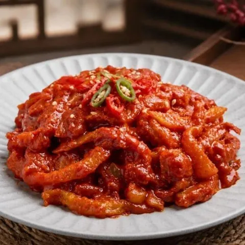 여수식 가오리무침 500g 1ea 탱글함을 살린 비법숙성 여수멸치육수의 깊고 진한맛