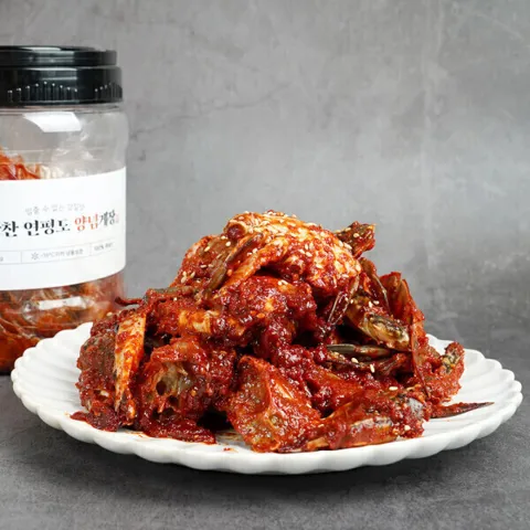 (역대급특가) 일품미식 살 꽉찬 연평도 양념게장 1kg / 탱탱한 꽃게살에 맛있게 매운 밥도둑