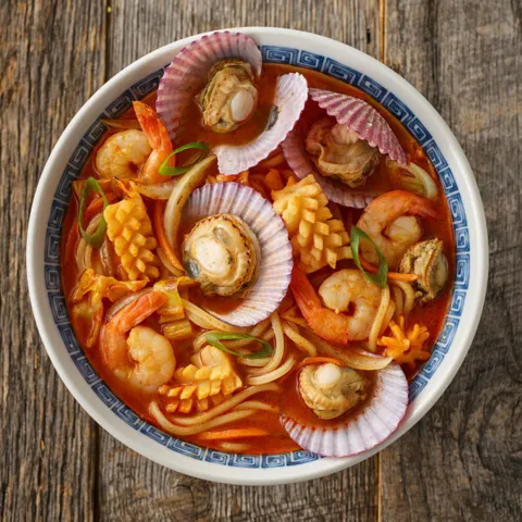 천일식품 삼선얼큰해물짬뽕 1.86kg (3인분 짬뽕육수 420+ 중화면 200g 각 3개씩)